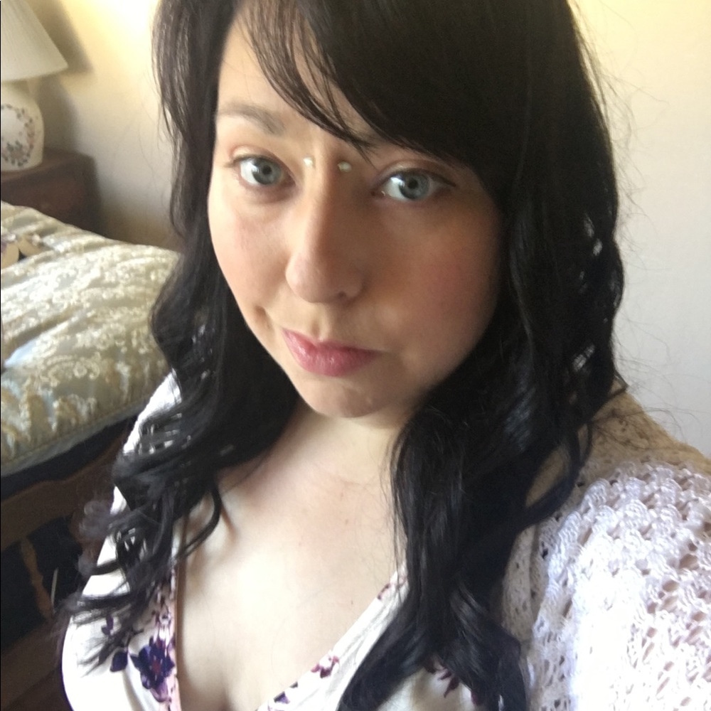 Meet your Posher, Amanda